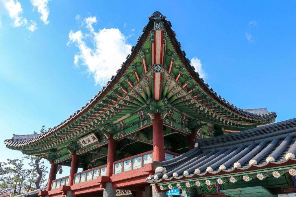 스타즈 호텔 제주 로베로 외부 사진