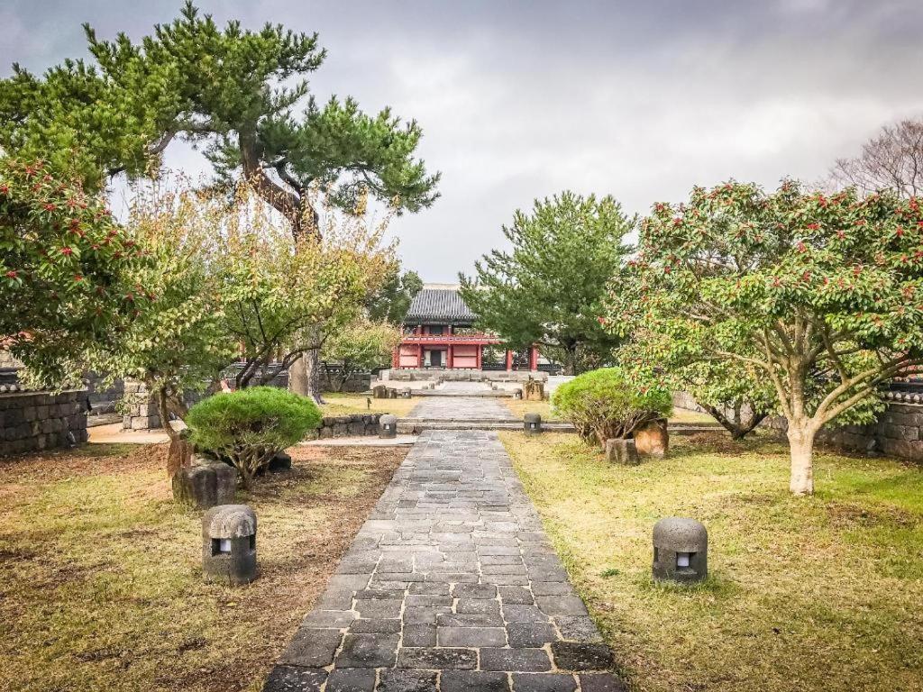 스타즈 호텔 제주 로베로 외부 사진